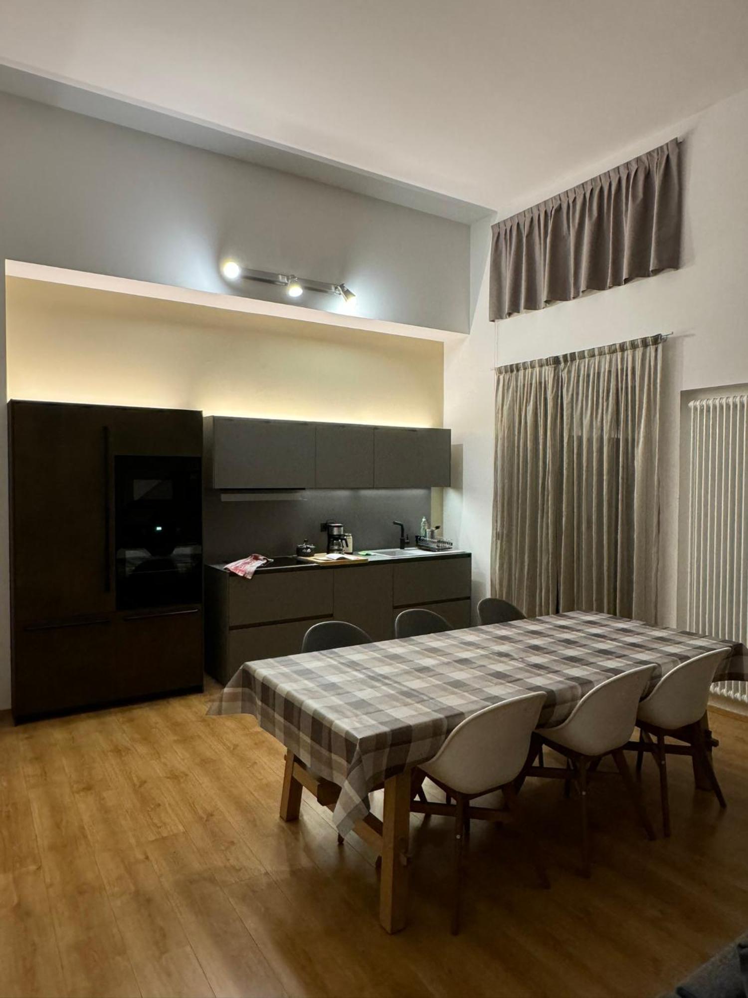Lovely Loft Molo メナッジョ エクステリア 写真