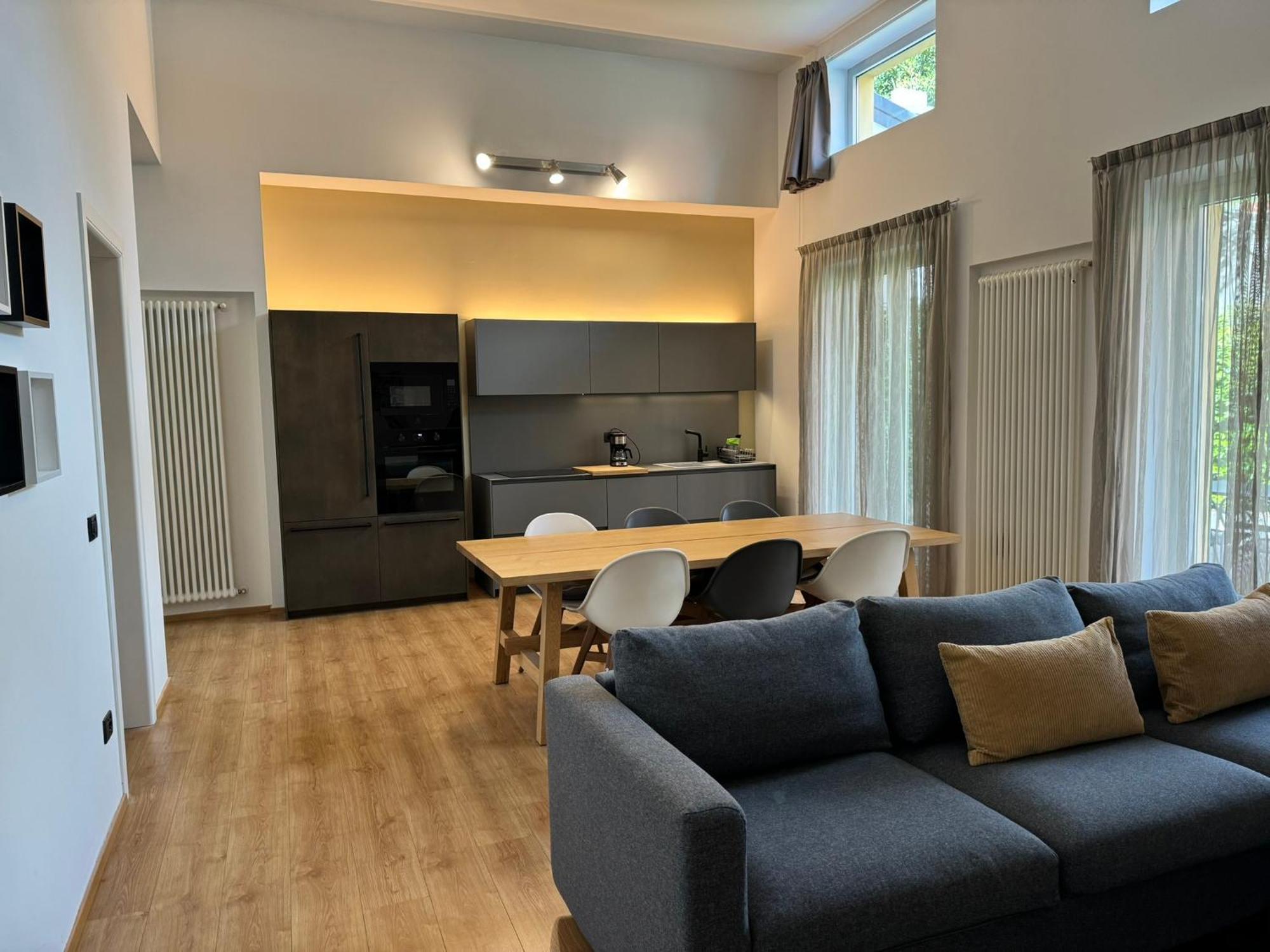 Lovely Loft Molo メナッジョ エクステリア 写真